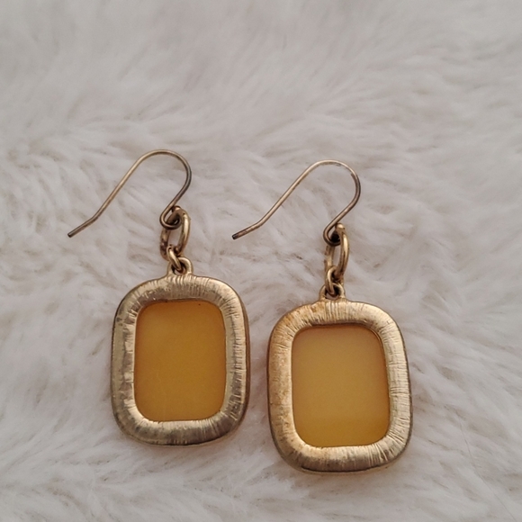 Cache Earrings with Rhinestones - Picture 6 of 7